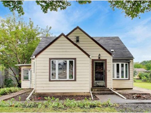 House for sale in Brookside, Waukegan