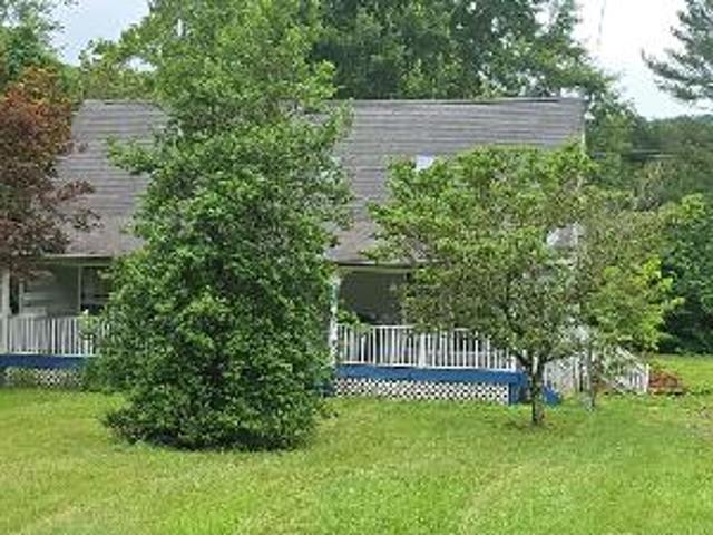 House for sale in Saint Marys, West Virginia