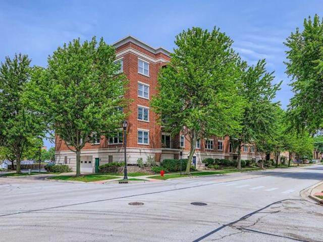 Condo for sale in Palatine