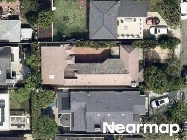 House for sale in Tree Section, Manhattan Beach