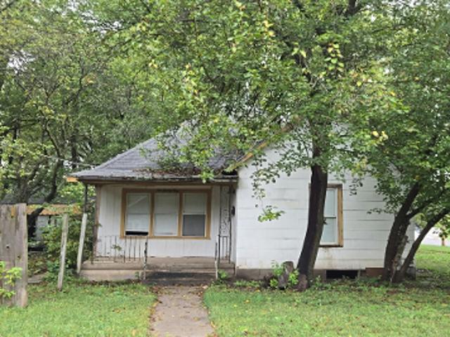 House for sale in Newton, Harvey County