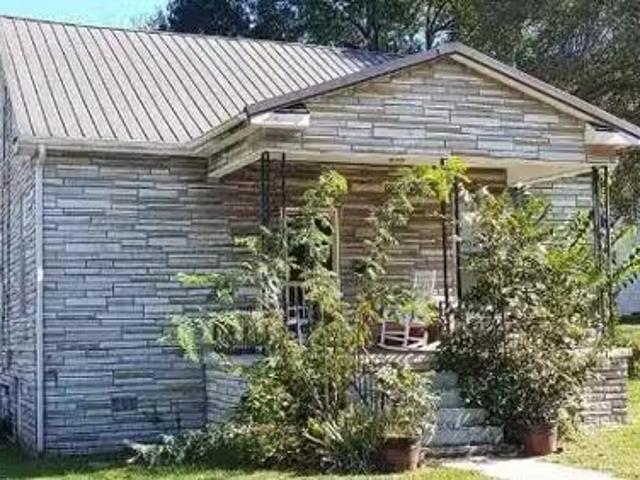 House for sale in Athens