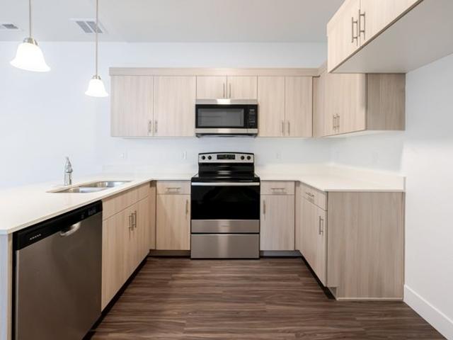 Condo for sale in Saratoga Springs, Utah