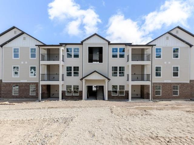 Condo for sale in Saratoga Springs, Utah
