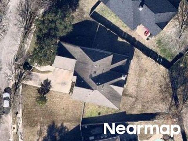 House for sale in Cypress