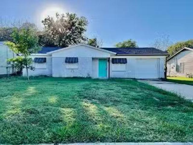 House for sale in Arlington