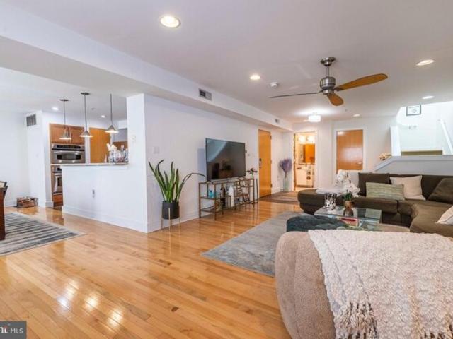 Condo for sale in Philadelphia, Center City