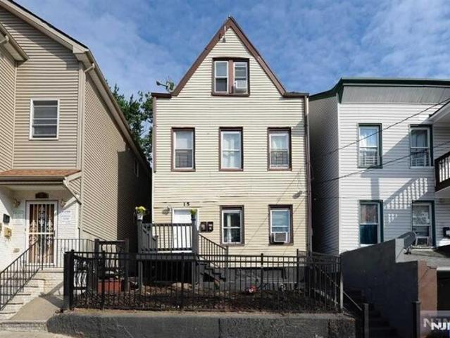 House for sale in Passaic, New Jersey