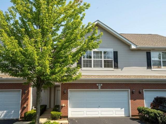 House for sale in Round Lake