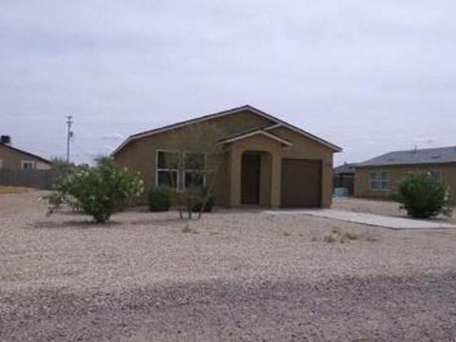 House for sale in Wittmann House for sale in Wittmann