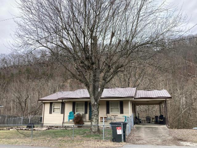 House for sale in Auxier, Kentucky