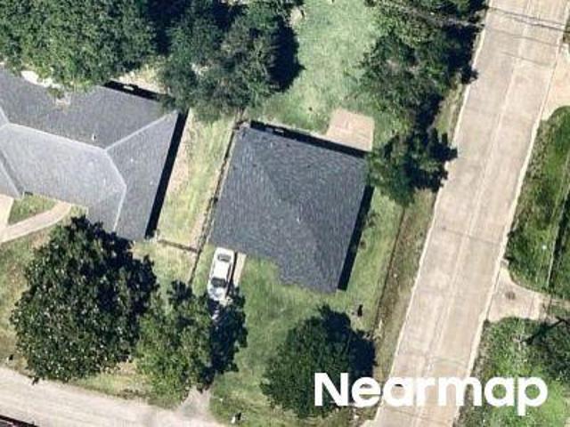 House for sale in Hitchcock, Texas