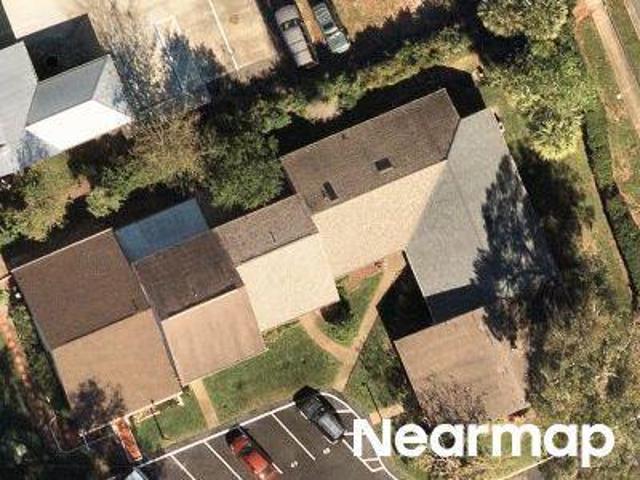 House for sale in Edgewater