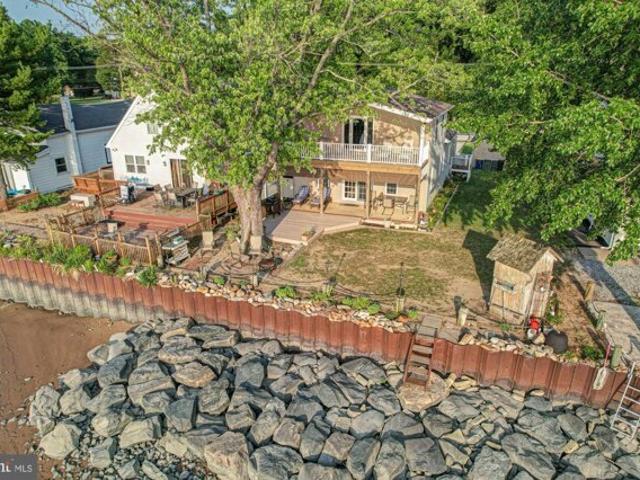 House for sale in Deepwater, New Jersey