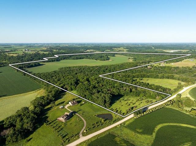 Land for sale in Winterset, Iowa