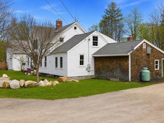 House for sale in New Hampshire