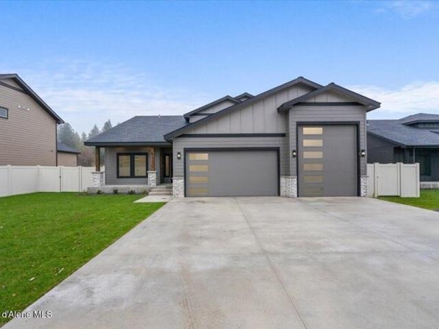 House for sale in Hayden, Idaho