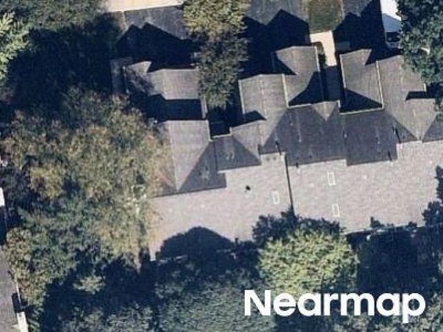 Condo for sale in Elgin, Illinois