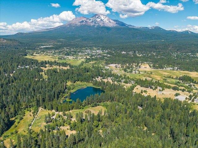 Land for sale in Mount Shasta, California