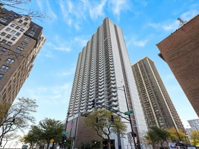 Condo for sale in Chicago, Illinois