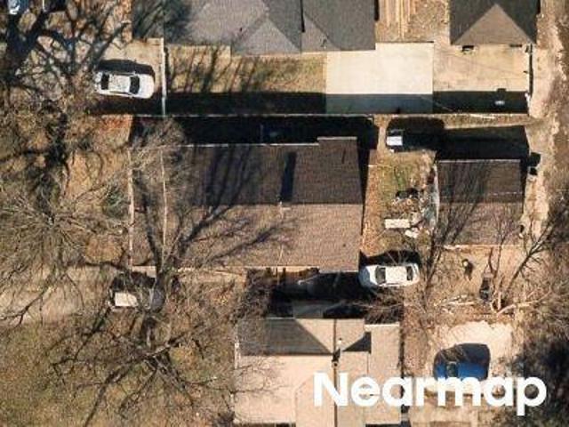 House for sale in Near Eastside, Camby