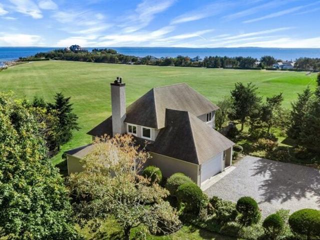 Condo for sale in Dartmouth, Bristol County