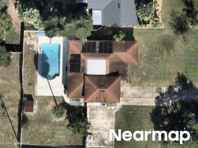 House for sale in Tavares, Lake County