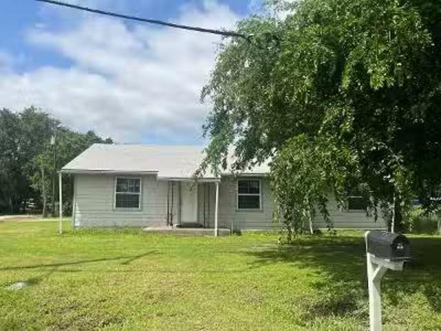 House for sale in Corsicana
