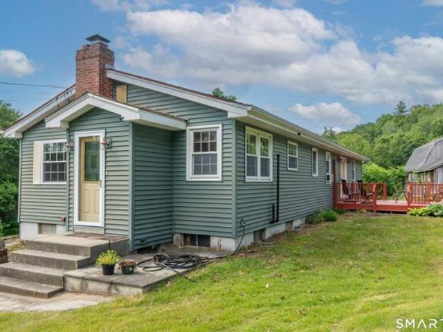 House for sale in Canterbury, Northeastern Connecticut Planning Region