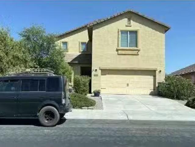 House for sale in Marana