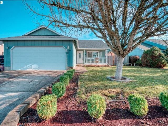 House for sale in Oregonia