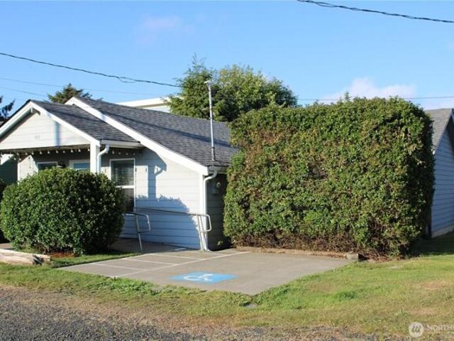 House for sale in Moclips, Washington