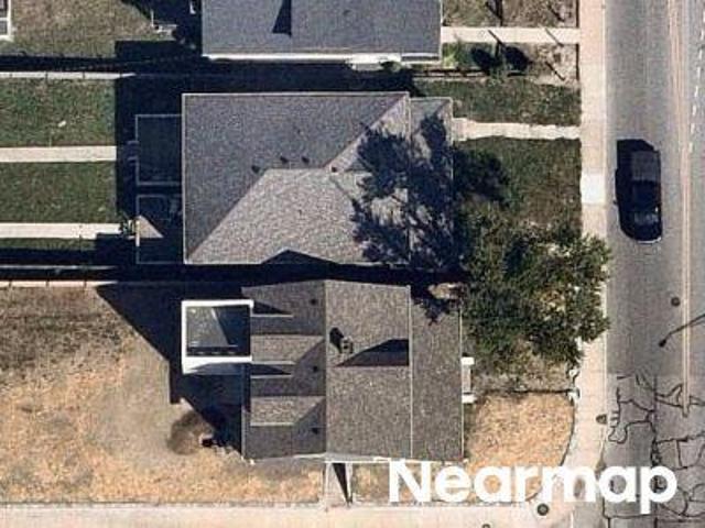 House for sale in Near Eastside, Camby