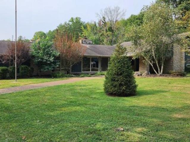 House for sale in Brazil, Indiana