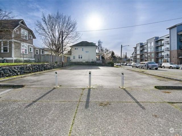 Land for sale in Tacoma