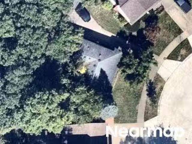 House for sale in Farmington