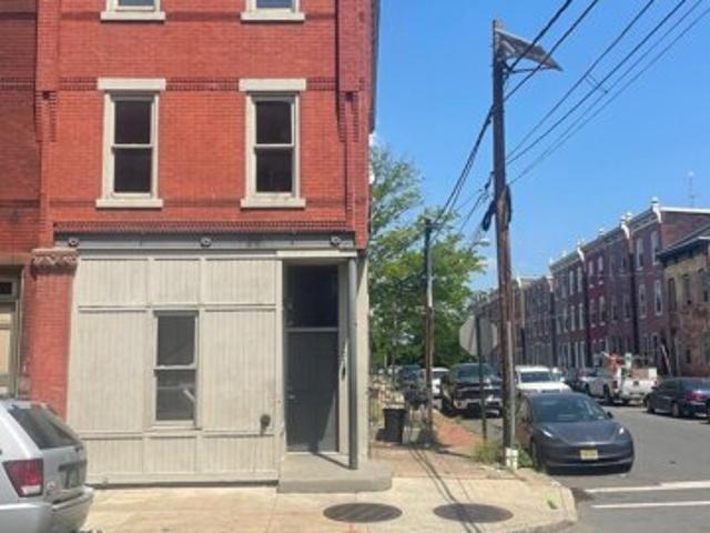 House for sale in Trenton, New Jersey