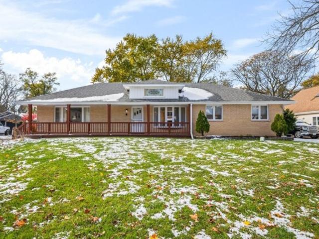 House for sale in Prospect Heights, Illinois