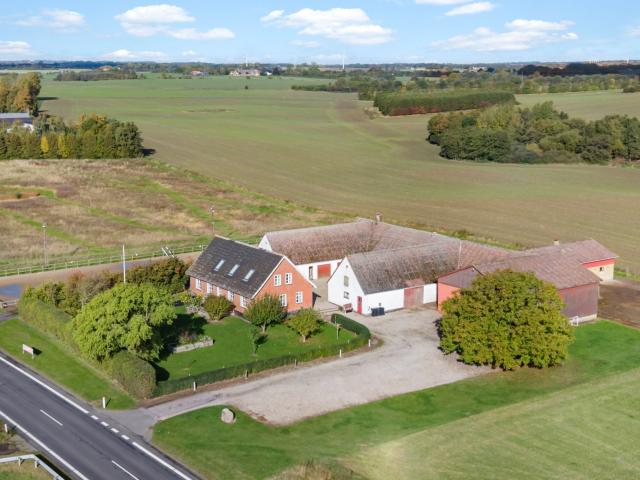 Landejendom til salg i Oreby Huse, Slagelse Kommune