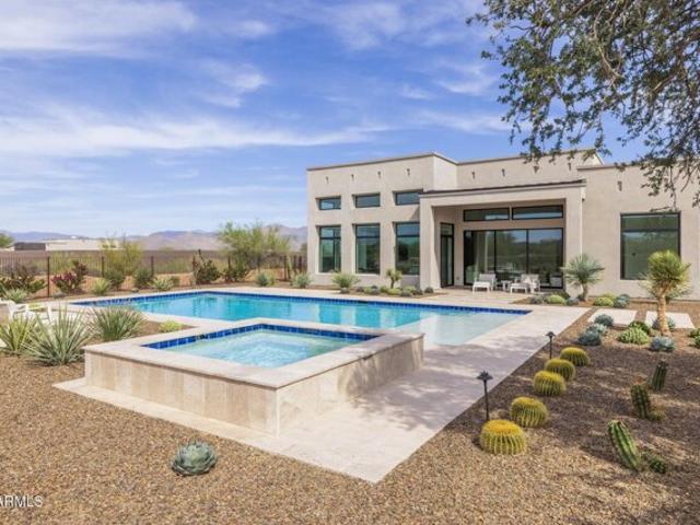 House for sale in Rio Verde