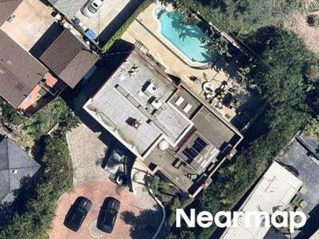 House for sale in Burbank