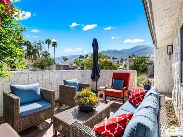 Condo for sale in Palm Springs