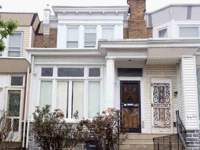 Condo for sale in Philadelphia, Pennsylvania