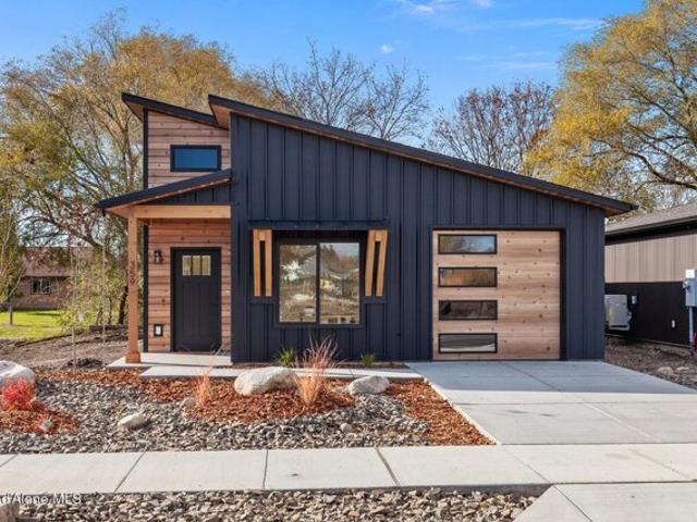 House for sale in Post Falls, Idaho