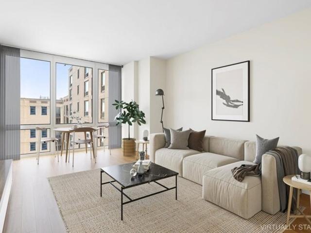 Condo for sale in Arverne, New York