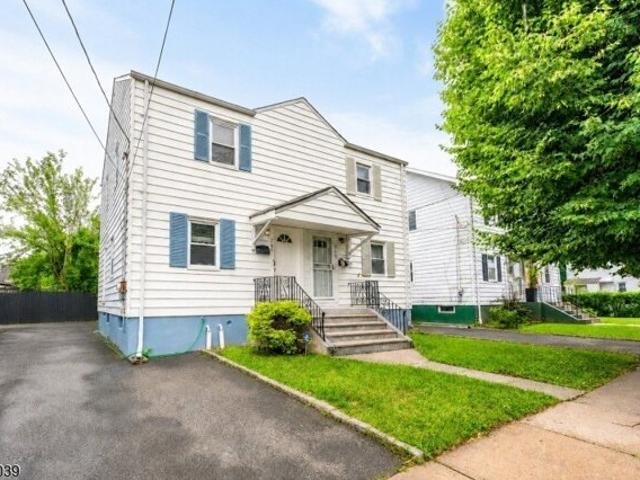 House for sale in Bloomfield, New Jersey