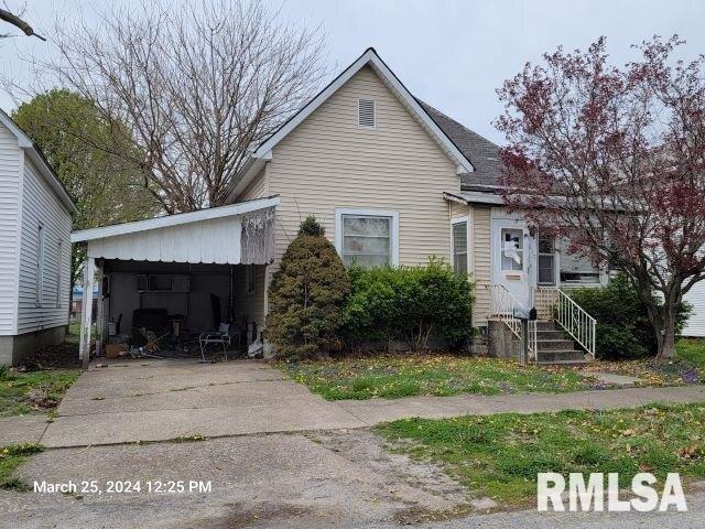 House for sale in Herrin, Illinois