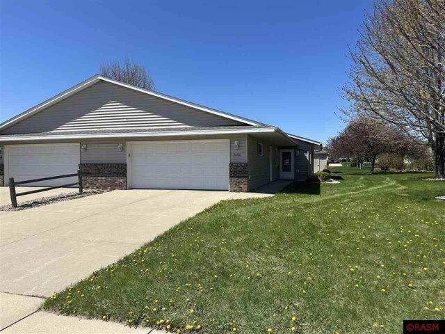 House for sale in New Ulm