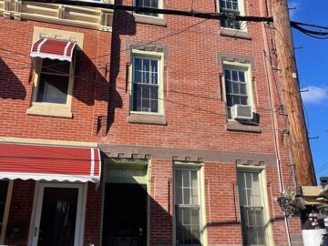 House for sale in Philadelphia, Pennsylvania
