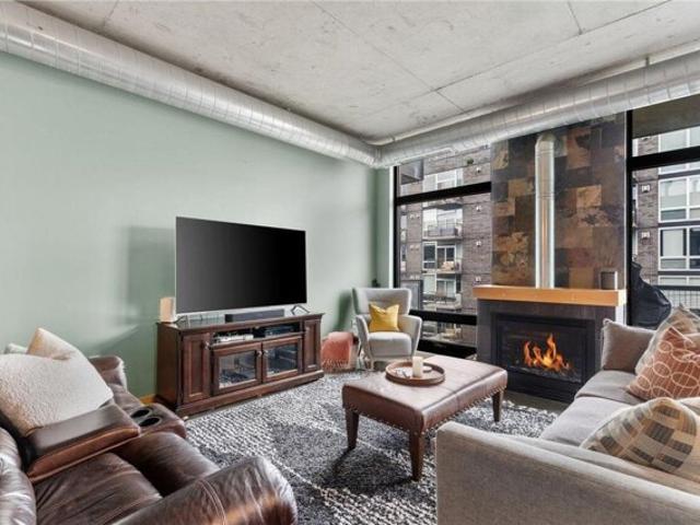 Condo for sale in Hennepin, Minnesota